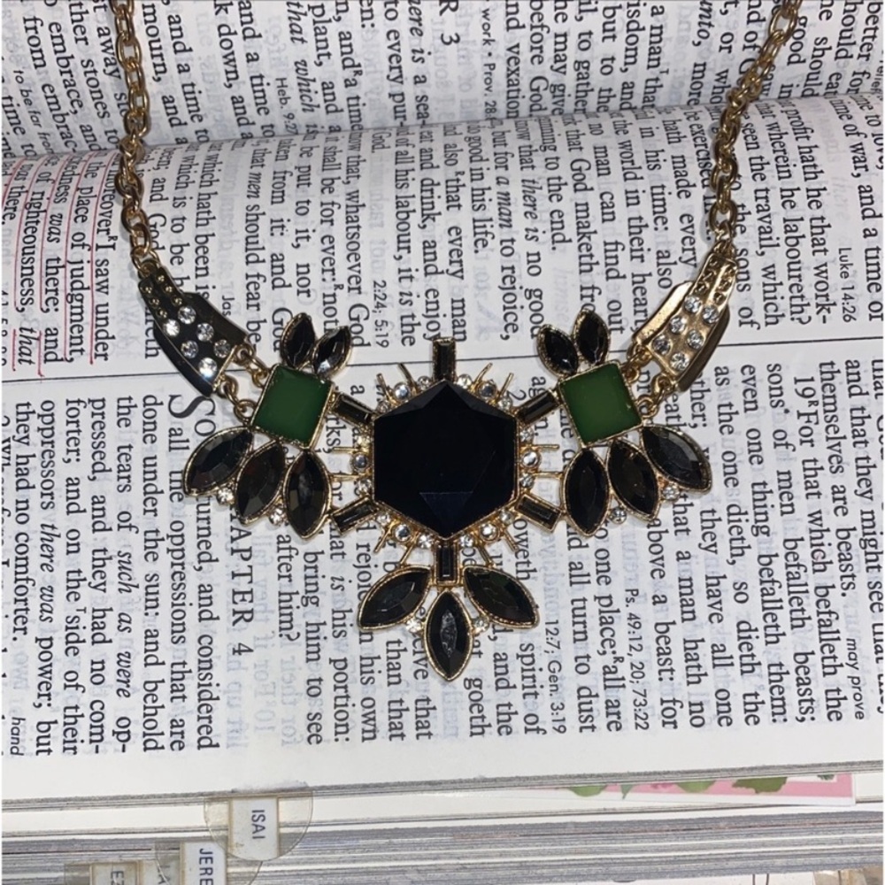 Sofia by Sofia Vergara Black and Green Victorian Necklace